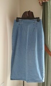 VIVALADI Denim Jean Skirt Size 10